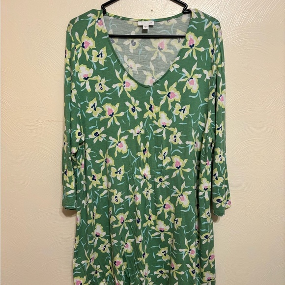 J. Jill Green Floral Blouse - Picture 1 of 8